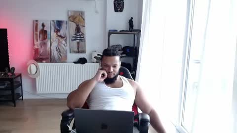 Kingsley online show from May 23, 5:07 pm