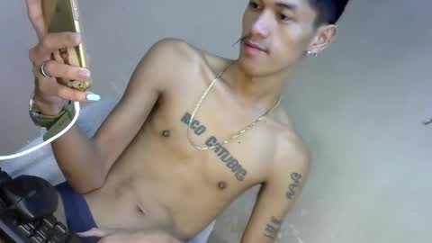 Snapshot of 0cir_asiansatisfy chatting on December 11, 12:49 pm RICK online show from December 11, 12:49 pm