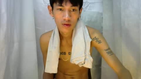 Snapshot of 0cir_asiansatisfy chatting on February 5, 6:24 am RICK online show from February 5, 6:24 am