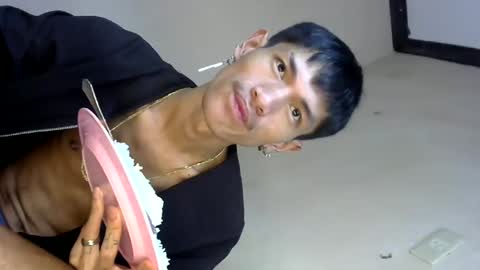 Snapshot of 0cir_asiansatisfy chatting on December 13, 6:05 pm RICK online show from December 13, 6:05 pm