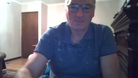 Snapshot of 123456ant chatting on December 30, 3:36 am 123456ant online show from December 30, 3:36 am