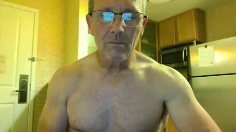 Snapshot of 13glanmorfa chatting on December 14, 1:49 pm 13glanmorfa online show from December 14, 1:49 pm