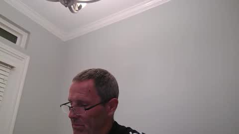 Snapshot of 13glanmorfa chatting on October 21, 2:47 am 13glanmorfa online show from October 21, 2:47 am