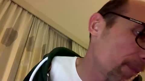 14at213 online show from February 12, 7:42 pm