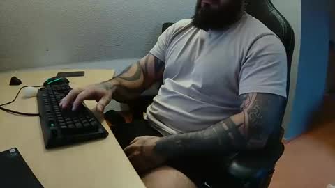 19andre90 online show from November 24, 7:42 am