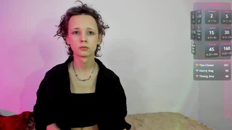 Snapshot of 1vampirella_gs chatting on January 10, 10:57 pm Milos online show from January 10, 10:57 pm