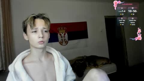 Snapshot of 1vampirella_gs chatting on September 21, 10:43 pm Milos online show from September 21, 10:43 pm