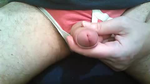 2001uwuk online show from October 19, 8:01 pm