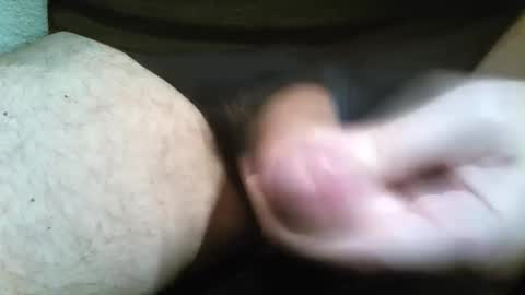 2001uwuk online show from December 8, 6:28 pm