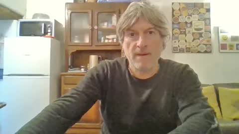 22esserre online show from December 22, 12:13 pm