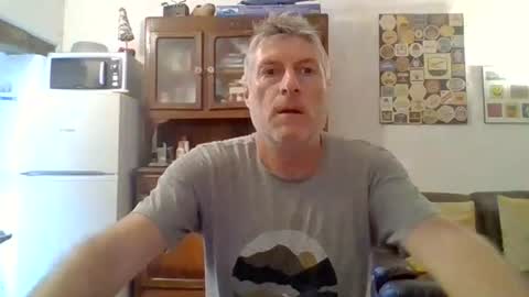 22esserre online show from July 16, 12:01 pm