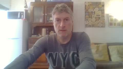 22esserre online show from March 23, 12:55 pm