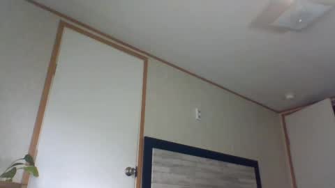 BlacJewels online show from February 14, 6:40 pm