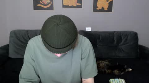 Eleot online show from February 26, 2:18 pm