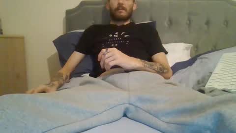 420feetloverr420 online show from November 7, 12:30 pm