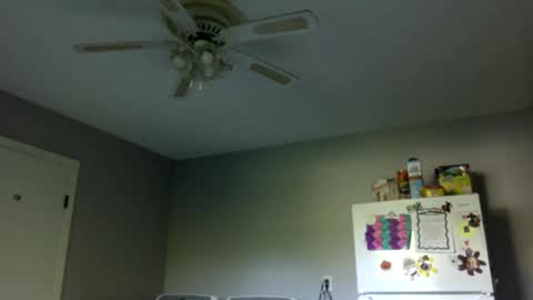 4djmoore online show from May 31, 11:27 pm
