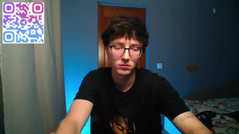 Phillip online show from October 25, 1:07 am