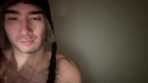 9thislandd online show from March 3, 8:44 am