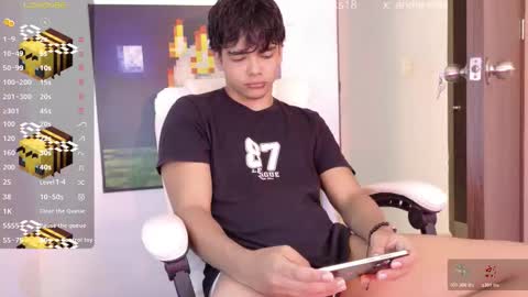 _an_drew18 online show from March 10, 2:34 pm