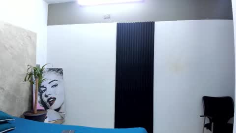 _axel_09 online show from October 1, 3:43 am