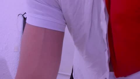 _axelking_ online show from February 24, 11:44 am