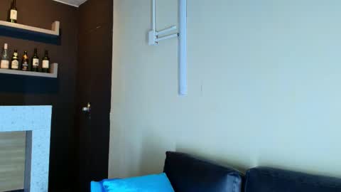 Dante online show from October 12, 8:58 pm