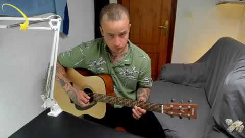 Layne online show from June 1, 3:45 pm