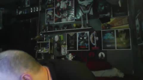 That guy online show from October 10, 7:18 pm