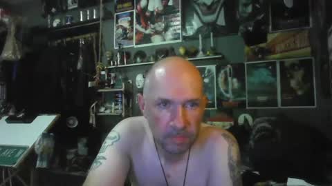 That guy online show from July 7, 6:33 pm