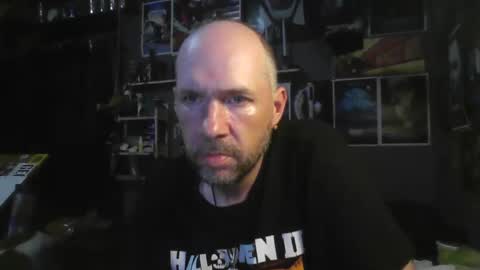 That guy online show from October 9, 4:39 am