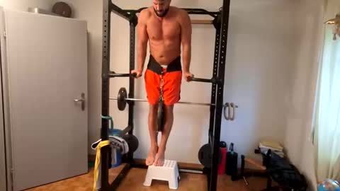 BENJI online show from October 22, 8:40 am