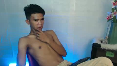 _rellvanxx online show from March 6, 12:41 pm