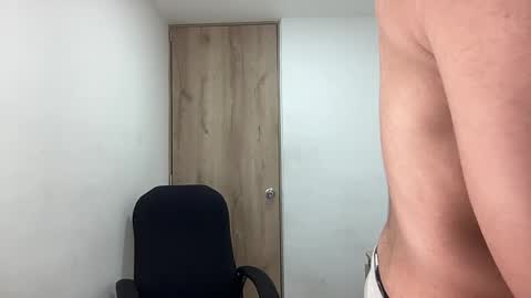 Juan Pablo-independent model online show from September 12, 12:54 am