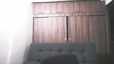 Juan Pablo-independent model online show from September 14, 11:29 pm