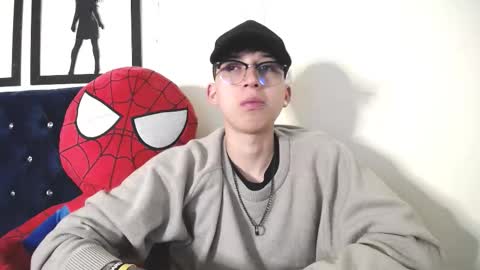 Thomas online show from November 15, 6:04 am