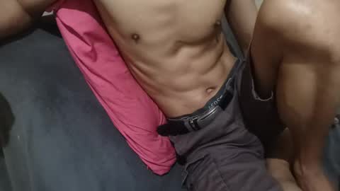 _vov_ online show from April 9, 1:17 pm