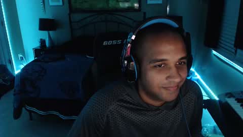 a4orce online show from December 5, 12:30 am