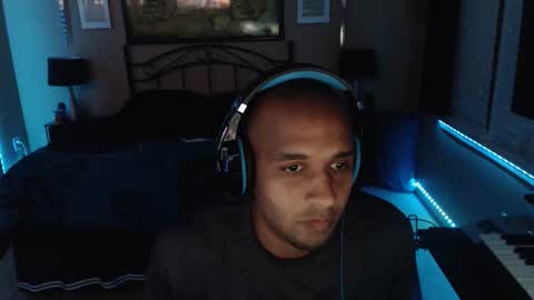 a4orce online show from April 16, 2:00 am