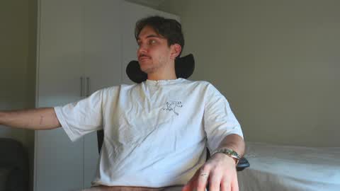 Alex online show from April 16, 4:07 pm