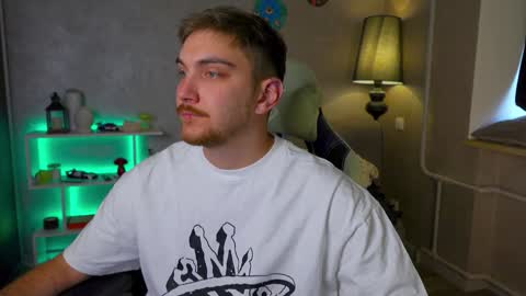 Alex online show from February 3, 7:18 am