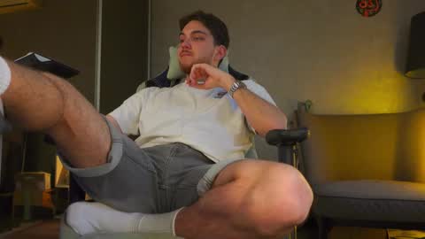 Alex online show from October 20, 7:45 am