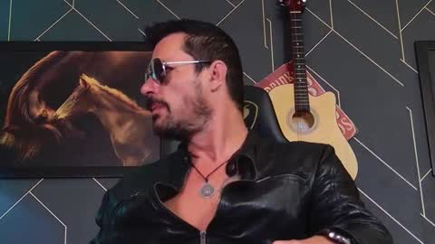 Aaron online show from March 2, 5:30 am