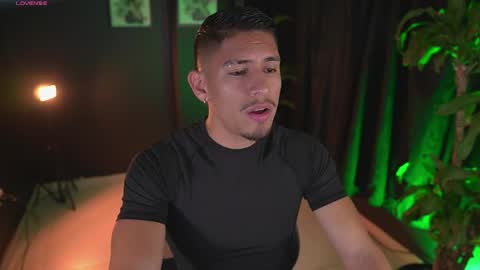 AARON  online show from April 11, 2:08 am