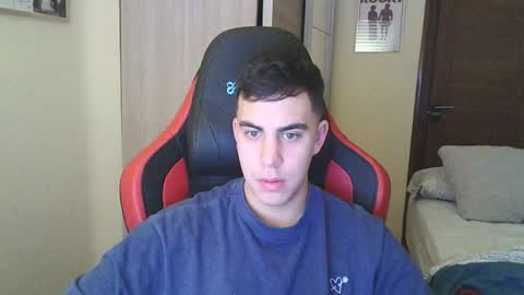 aaronlavine online show from February 1, 6:51 pm