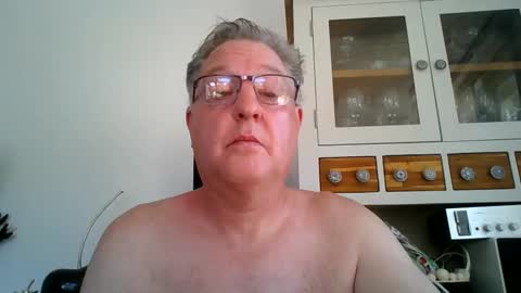 Aaron online show from May 25, 12:33 pm