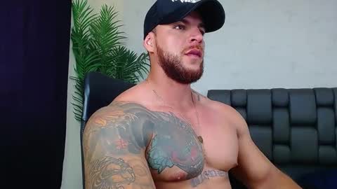 Snapshot of ace_owens chatting on March 4, 8:38 pm ace_owens online show from March 4, 8:38 pm