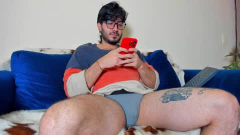 R. online show from January 29, 11:20 am