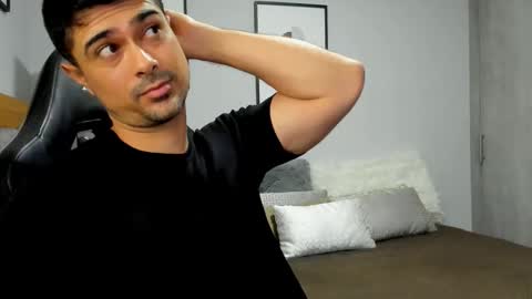 adam clarke online show from March 7, 3:48 am