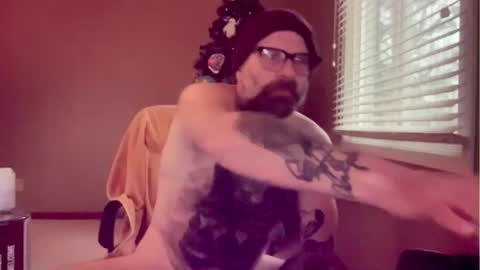 adamofeternia44 online show from February 18, 4:15 pm