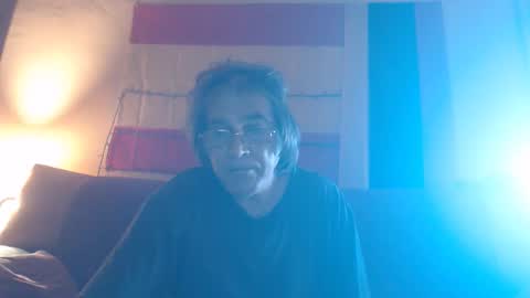 Adan online show from May 29, 4:17 pm